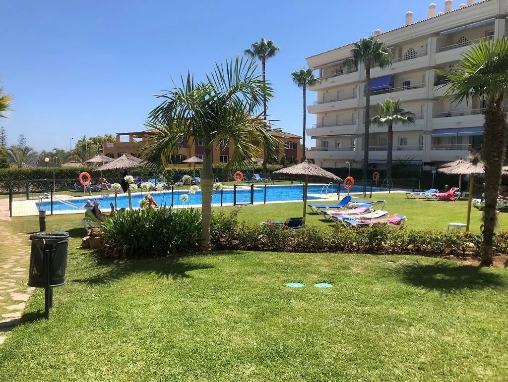 The Famous Home Marbella 0*,